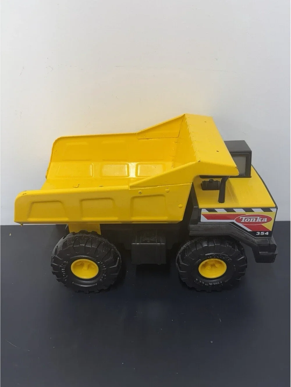 Vintage Tonka 354 Dump Truck Steel Dump Bed Plastic Chassis -Dump Bed Tilts Back